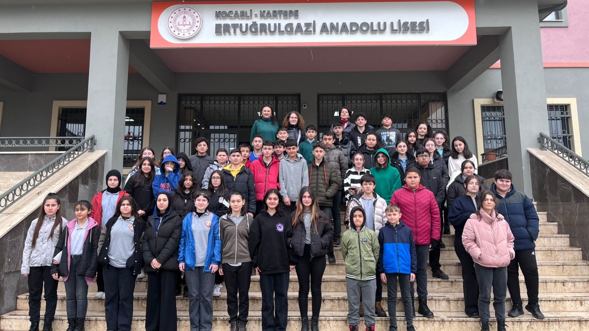 Okulumuz 8. Sınıf Öğrencilerimizin Fen, Anadolu ve Sosyal Bilimler Lisesi Gezisi